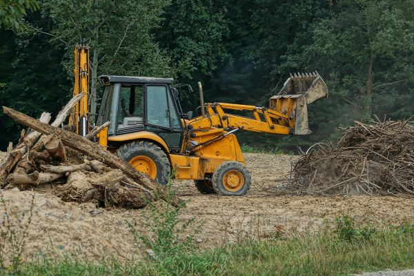 Land Clearance Service in Naples